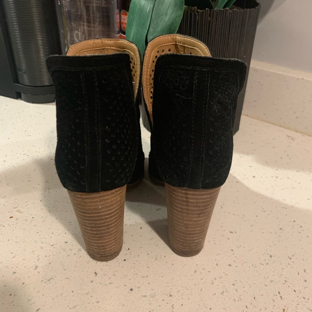 Lucky Brand Larise Bootie - Picture 5 of 8